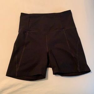 Black Girlfriend Collective Run Short Size Small
